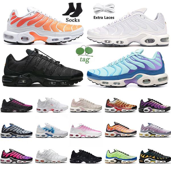 

running shoes classic triple black all white tn for men womens tns sneakers size 12 designer tnplus oreos terrascape atlant vapour mx joggin