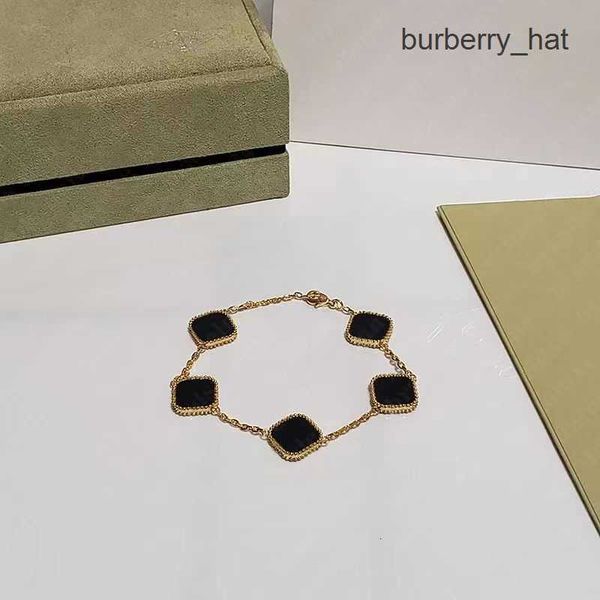 

luxury classic designer bracelet leaf clover bracelet designer chain 18k gold shell for girl wedding mother' day fashion jewelry women, Golden;silver