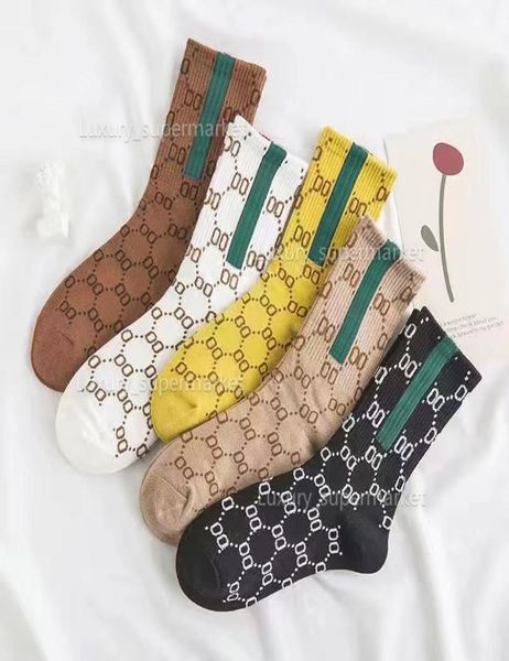 

designer mens womens socks five pair luxe sports winter mesh letter printed sock embroidery cotton man with box aaaaa35105990, Black;white