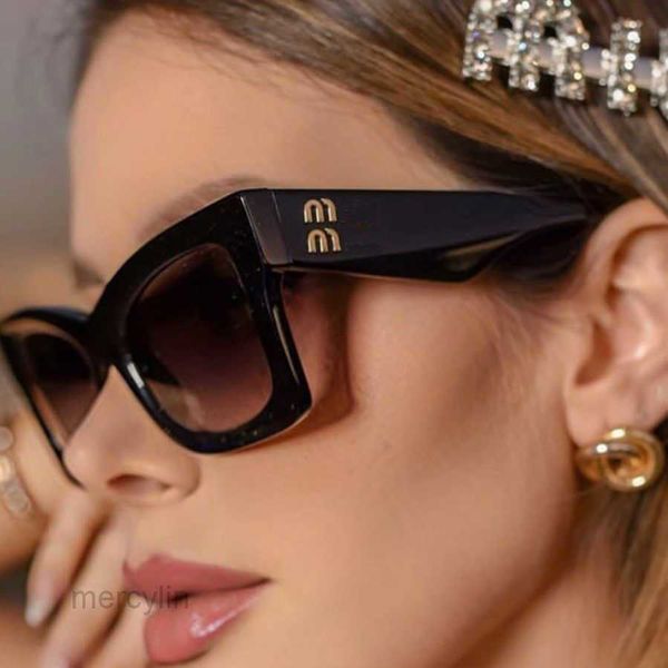 

2023 designer sunglasses miui sunglasses oval frame sunglasses anti-radiation personalized glasses plate advanced high face value, White;black