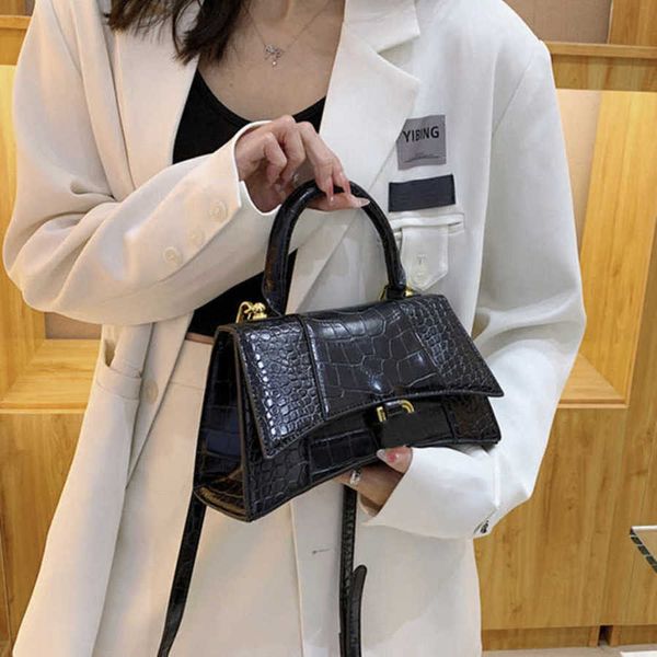 

women's luxury fashion hourglass bag female mini handbags letter b brand designer totes evening bags women man casual backpack small sq