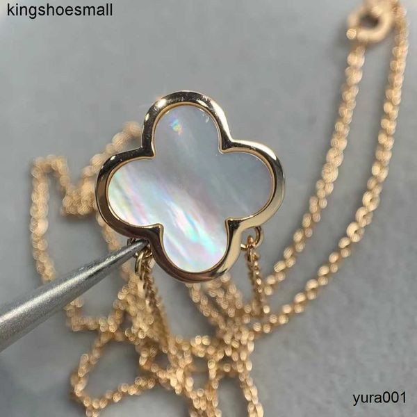 

designer jewelry clover necklace 4 leaf pendant luxury chain fashion classic for women valentine's day gift bracelet engagement jewelry, Silver