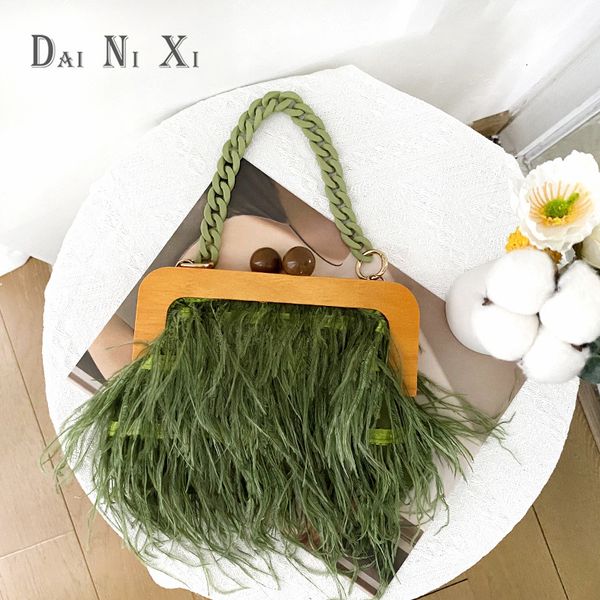 

evening bags designer woman's wooden frame ostrich feather clutch bag faux fur acrylic chain tote handbag for woman luxury 230816