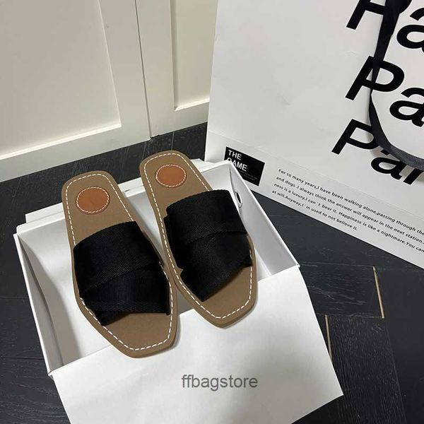 

casual cloe sandals wear flip ladies shoes beach slipper woodies woody flop square slippers women brand letter 2023 fashion toe flat bottom