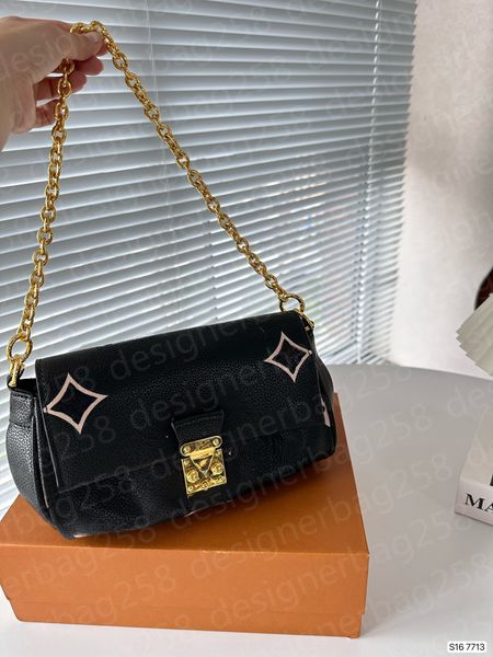 

designers favorite handbag woman embossed printed leather crossbody cloud bag chain bag luxury messenger underarm bag