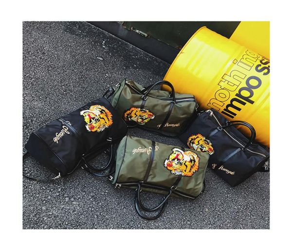 

fashion handbags travel beach duffel bag shoulder bags large capacity fitness gym yoga exercise bags stuff sacks2527682