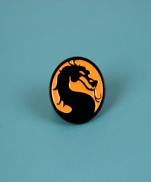 

classic game mortal kombat dragon brooch pins enamel metal badges lapel pin brooches jackets jeans fashion jewelry accessories6757483, Blue
