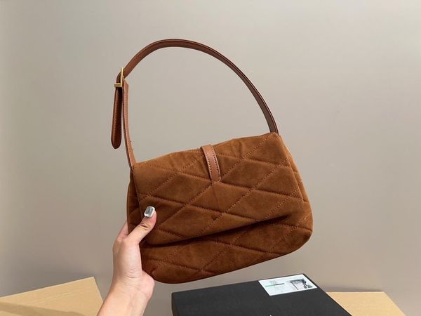 

new women's bag lingge underarm bag versatile one shoulder crossbody handbag tide