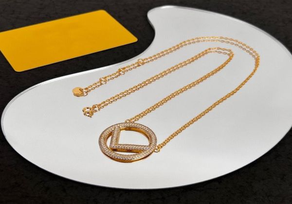 

womens designer necklace jewelry fashion ladies diamond letters necklaces 925 silver chain pendant neckwear for mens party wedding4756250