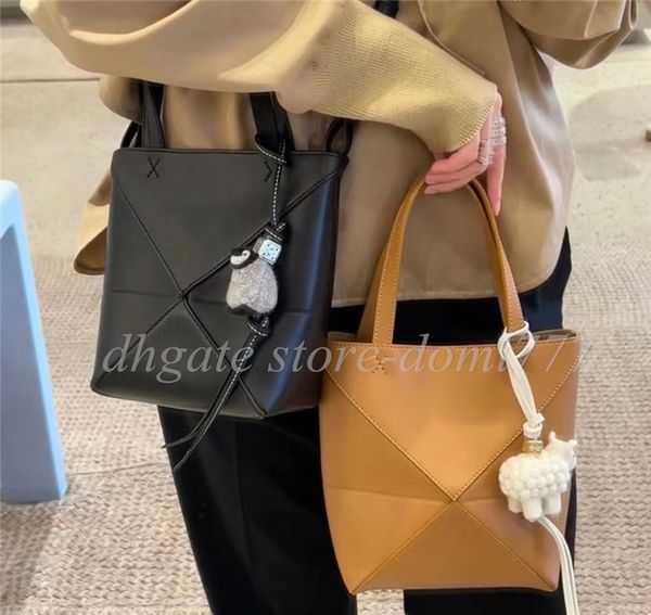 

high-quality foldable fashion makeup bag tote bag women's shoulder bag crossbody cosmetic bag