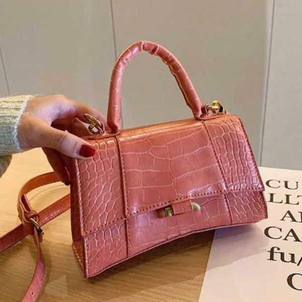 

luxury women's fashion hourglass bag female mini handbags letter b brand designer totes evening bags women man casual backpack small sq