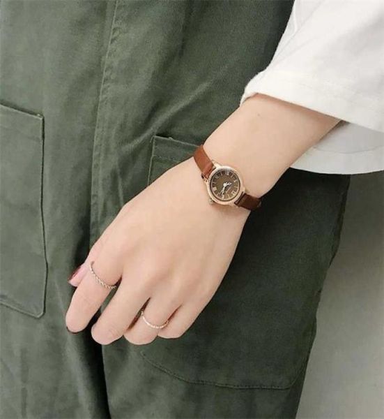 

luxury women's fashion exquisite roma retro watches elegant ladies design small wristwatches vine leather female dress watch 2201134455, Slivery;golden