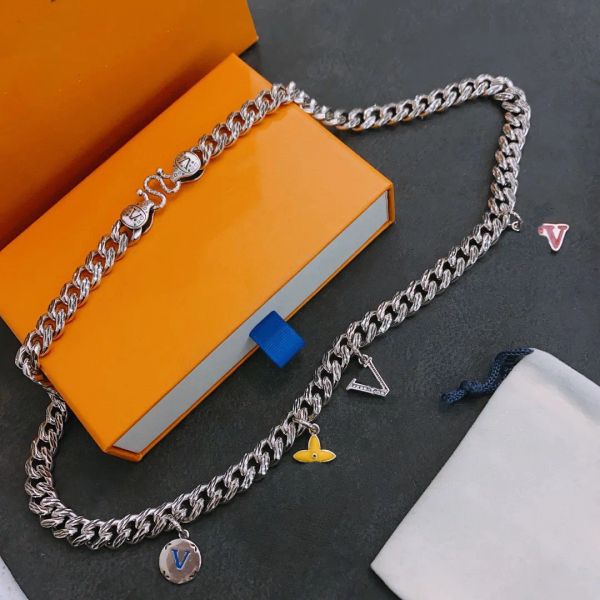 

Premium Brand Designer Necklaces Cuban Chain Necklaces 925 Silver Ice Out Necklaces Fashion Men's and Women's Tennis Chain Necklaces Mixed Colors Various Never Fade