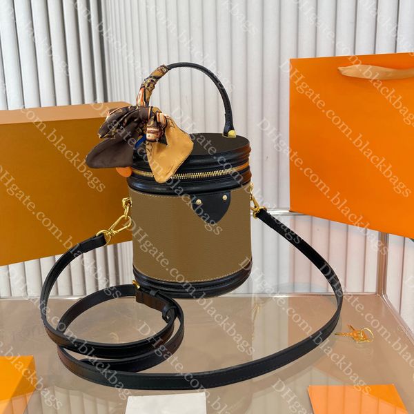 

barrel bag designer women tote bag large capacity makeup bag shoulder cosmetic handbag genuine leather cannes totes