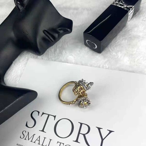

fashion designer alexander queen mc22 king queen ring female personality temperament style opening diamond crown skull ring, Silver