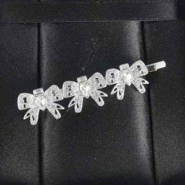 

brand designer miumiu fashion hairpin new crystal bow is sweet and lovely super fairy hair ornament and diamond headdress light luxury gifts, Golden;silver