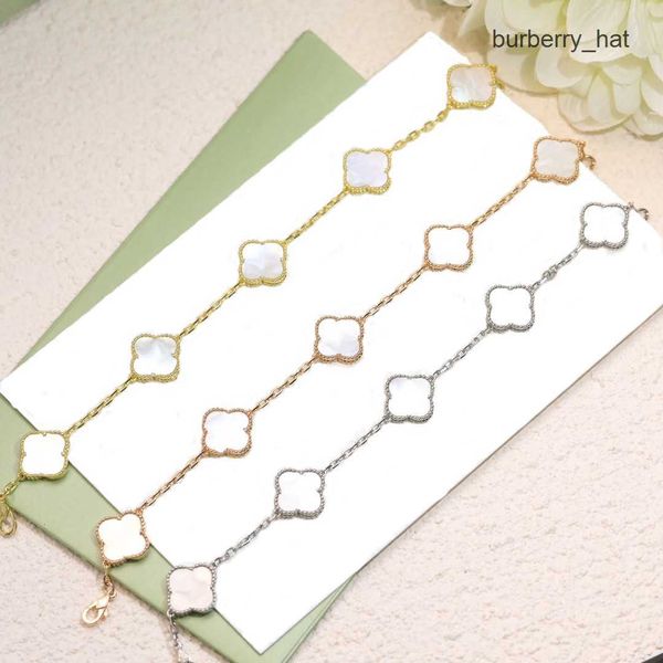 

4a lady designer charm clover bracelets designer bangles jewelry dance party women superior quality, Golden;silver