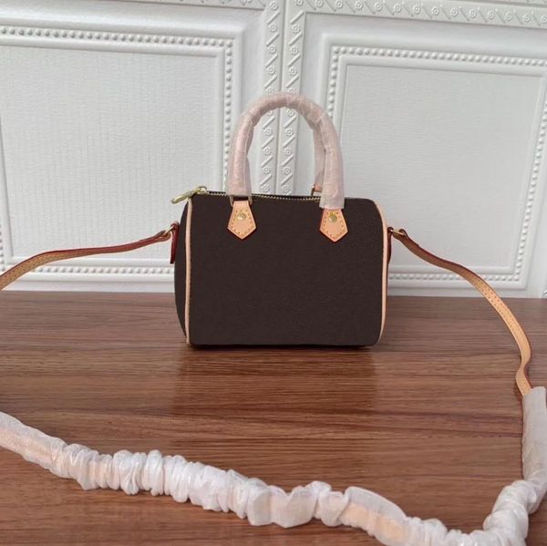 

2020 highest quality designer bags handbags shoulder bag messenger shopping bag pockets cosmetic bags crossbody mini bags ing