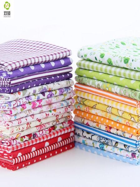 

random color thin charm packs patchwork cotton fabric no repeat design tissue sewing fabric 30 pcslot 1012 cm8249752, Black;white