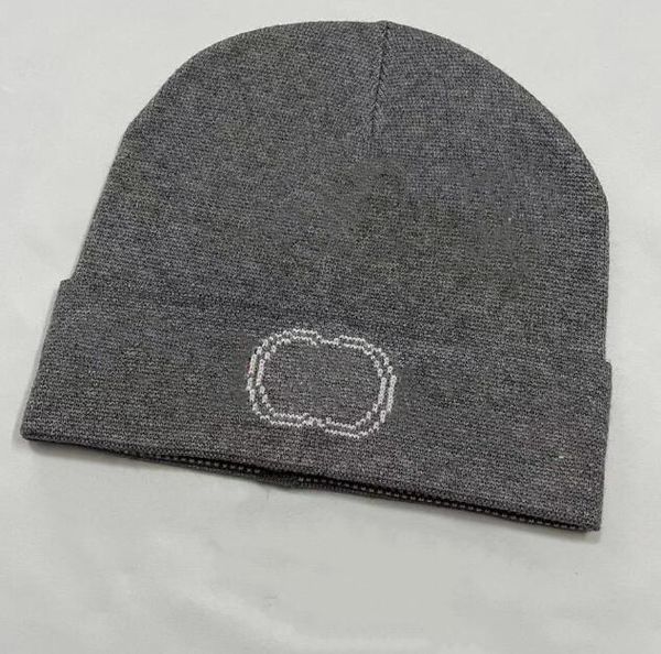 

sports outdoors hat fashion mens designers bonnet winter beanie knitted wool hat plus velvet cap skullies thicker mask fringe beanies hats m