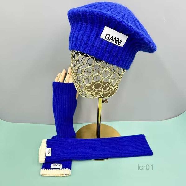 

a new multi-colored beret glove designed by 2023 designer matches the label of a dopamine girl for autumn and winter warmth lpp, Blue;gray