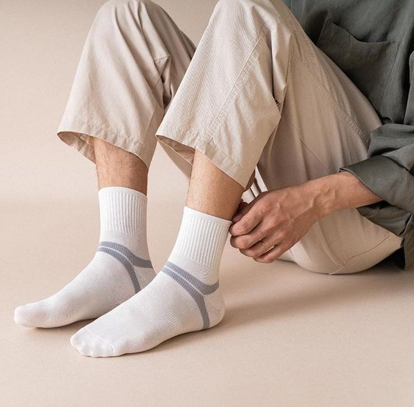 

men039s tube socks autumn winter simple cotton socks harajuku skateboard knitted casual sports fashion3015873, Black