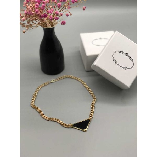 

2021 luxurys sale pendant necklaces fashion for man woman 48cm inverted triangle designers brand jewelry mens womens highly quality 19 model, Silver