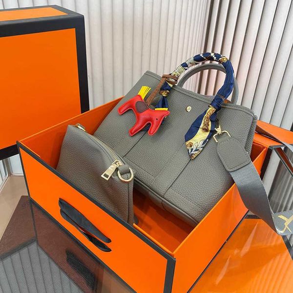 

sell fashion garden bag women totes bag leather handbag scarf horse charm with shoulders straps tote bag wallet k25p