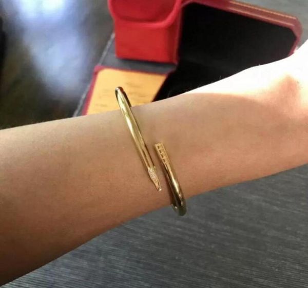 

classic nail bracelet mens bracelets diamonds designer bangle luxury jewelry women titanium steel alloy goldplated craft gold sil2580664, Black