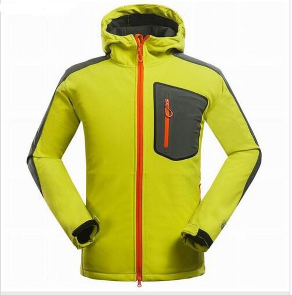 

winter coat compound soft shell jacket men outdoor sports leisure coat sports mountain climbing hiking windproof men jacket7867016, Black;brown