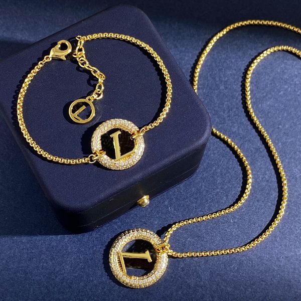 

blingbling european and american diamond round letter l pendant copper necklaces bracelet women fashion necklace hoop earrings cool style je, Black