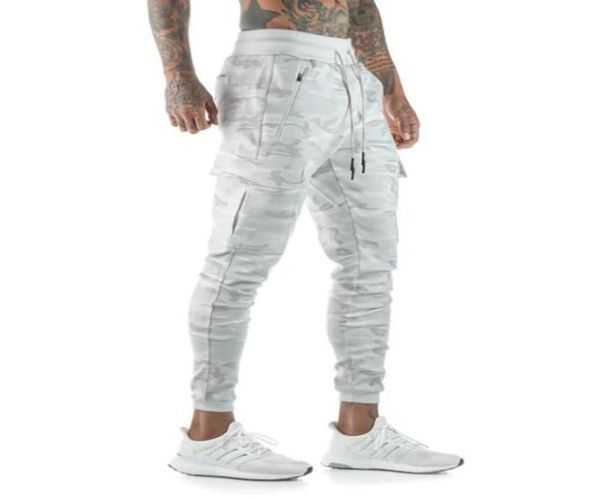 

2020 new men joggers brand trousers casual pants sweatpants jogger camouflage casual cotton gyms fitness workout pants6921467, Black