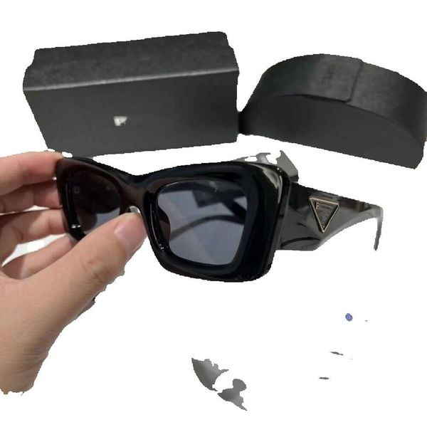 

2023 designer sunglasses classic women's shading sun glasses goggles small frame cat-eye sunglasses for sale, White;black