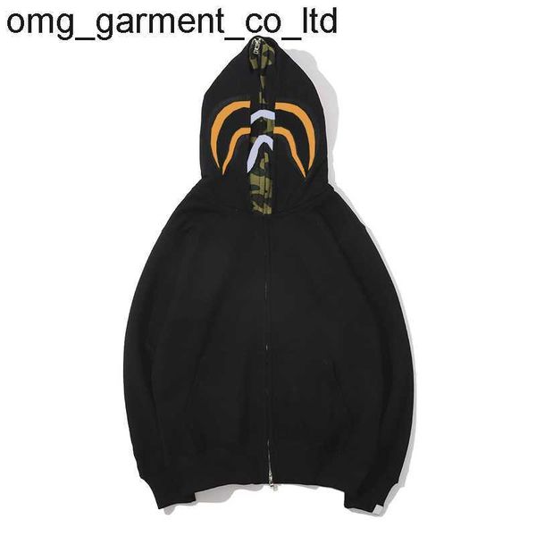 

new 23ss mens stylist black hoodie men women designer apes jacket casual hoodies camouflage sweatshirts womens mens hoodie
