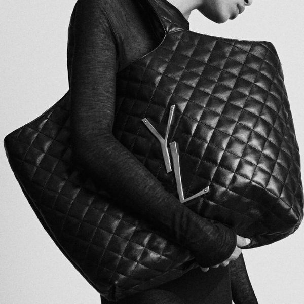 

icare maxi shopping bag in quilted lambskin women tote bags beach real leather handbags shoulder purse with zipped pouch famous designer bag