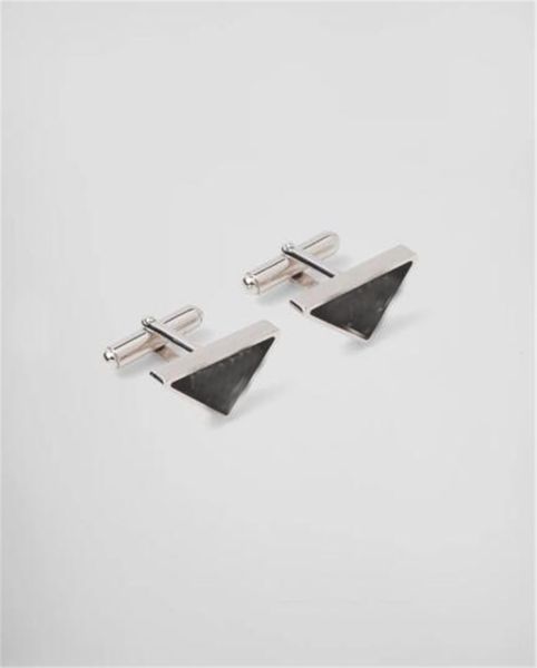 

luxurys designer brand cuff link fashion jewelry for men women classic letters cuff links shirt accessorie wedding exquisite gift cufflinks, Silver