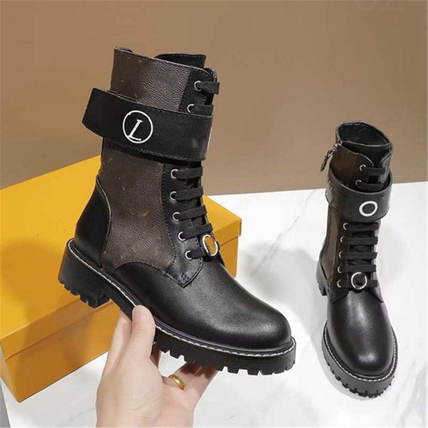 

luxury design boots 2023 luis fashionable women's business work elegant decoration snow anti slip knight boots martin boots casual sock, Black