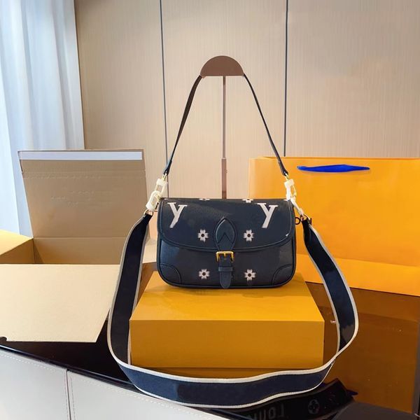 

luxurys shoulder bag diane bag women designer messenger tote handbag evening 10a quality with box no35