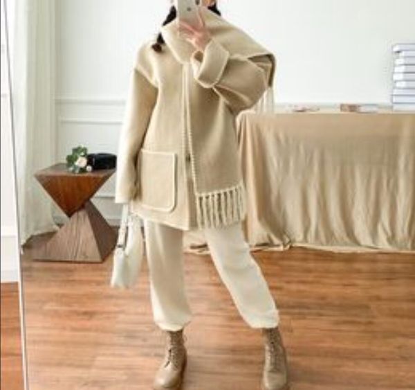 

women's jackets 23fw toteme e single-breasted tassel scarf wool coat, Black