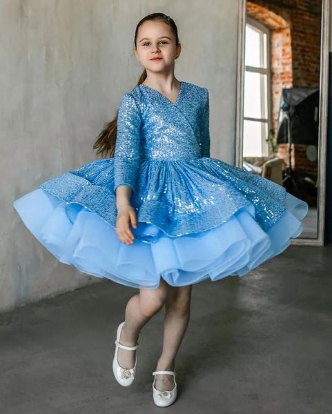

2023 blue sequined lace flower girl dresses ball gown knee length v-neck vintage little girl peageant dress gowns zj415, White;blue