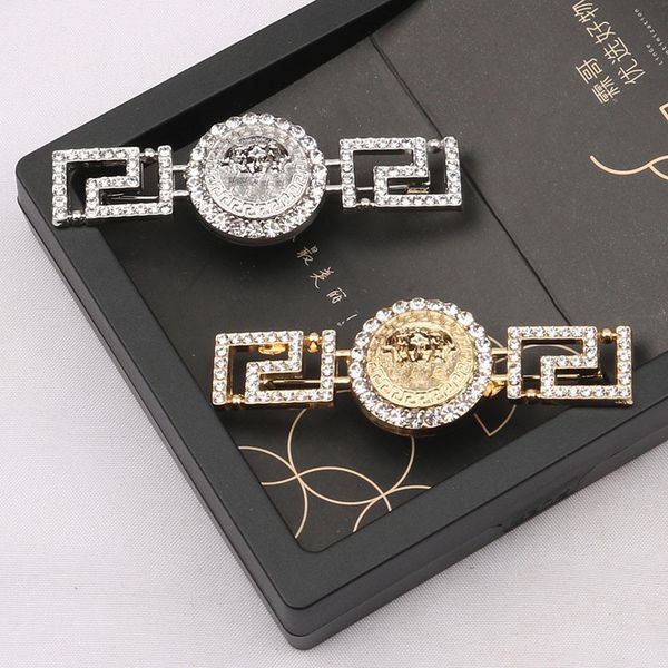 

9069fashionable pearl brooch temperament women's diamond brooch gold and silver letters christmas holiday gift, Gray
