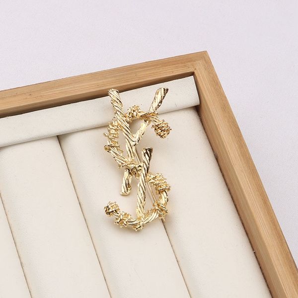 

9062fashionable pearl brooch temperament women's diamond brooch gold and silver letters christmas holiday gift, Gray