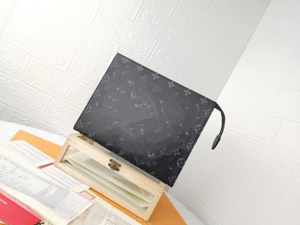 

designers clutch bags tote bag wallet men and women luxurys handbags lady classic large capacity brown purses business pouch wash bag