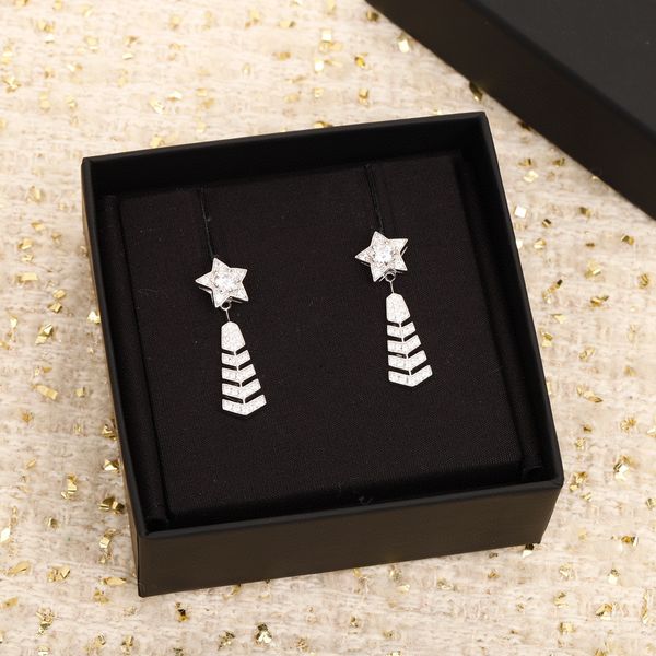 

2023 luxury quality charm drop earring with star shape fan design in silver plated have box stamp ps7490b, Golden