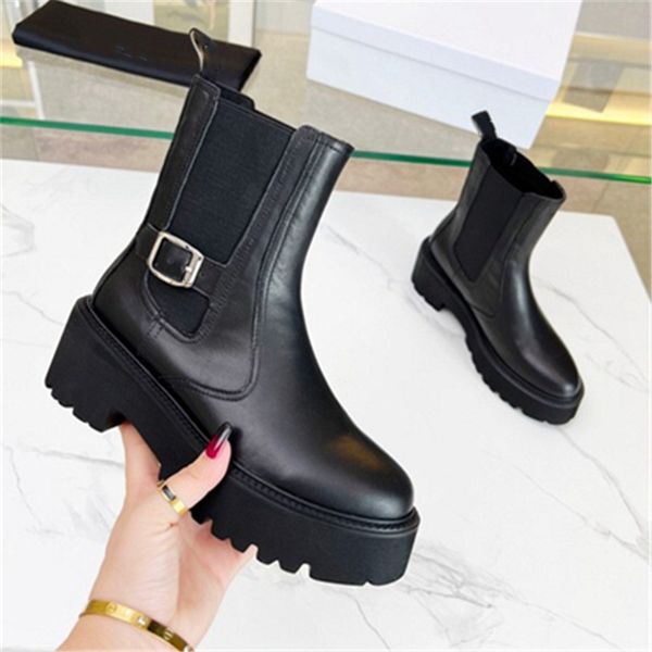 

luxury design boots 2023 celinity fashion women's work decoration snow skid anti slip knight boots martin boots casual socks boots 01-0, Black