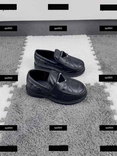 

23ss designer kids shoes fashion formal leather shoes child sneakers baby new listing box packaging children's size 26-35 ing, Black;red