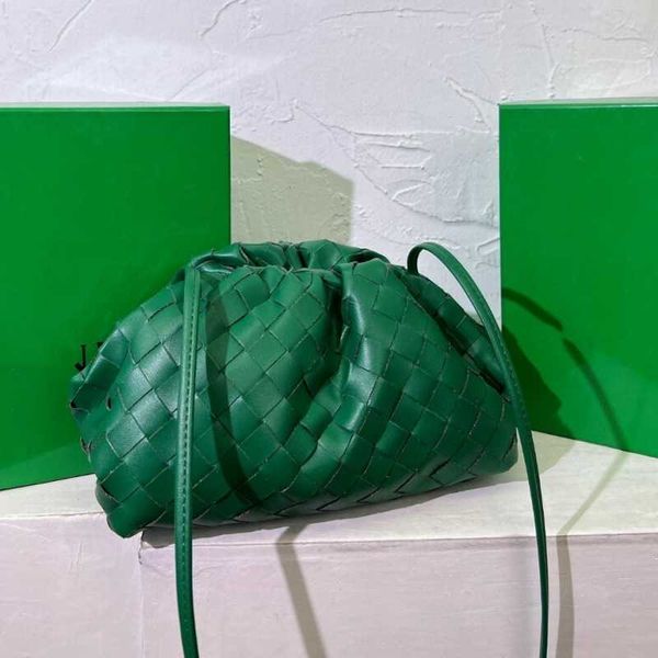 

designer bags for ladies pouch basket crossbody bag bags one evening cloud 2023 cassettes bot shoulder vent s woven leather versatile green