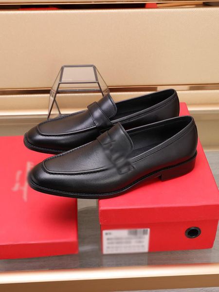 

designer men's dress shoes loafers understated generous fashion soft comfortable non-slip sole sizes 38~44, Black