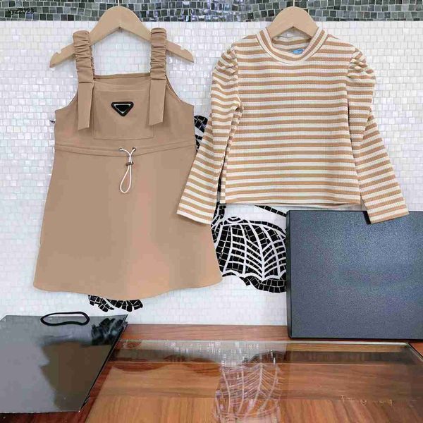 

23ss tracksuits designer girls dresses baby autumn sets size 110-160 cm contrast striped round neck sweater and suspender dress aug10, White