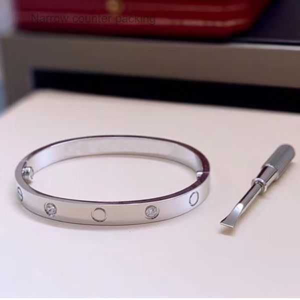 

brand luxury 18k gold men bracelet fashion couple cuff designer for women 316l stainless steel jewelry 2narrow counter packing, Black